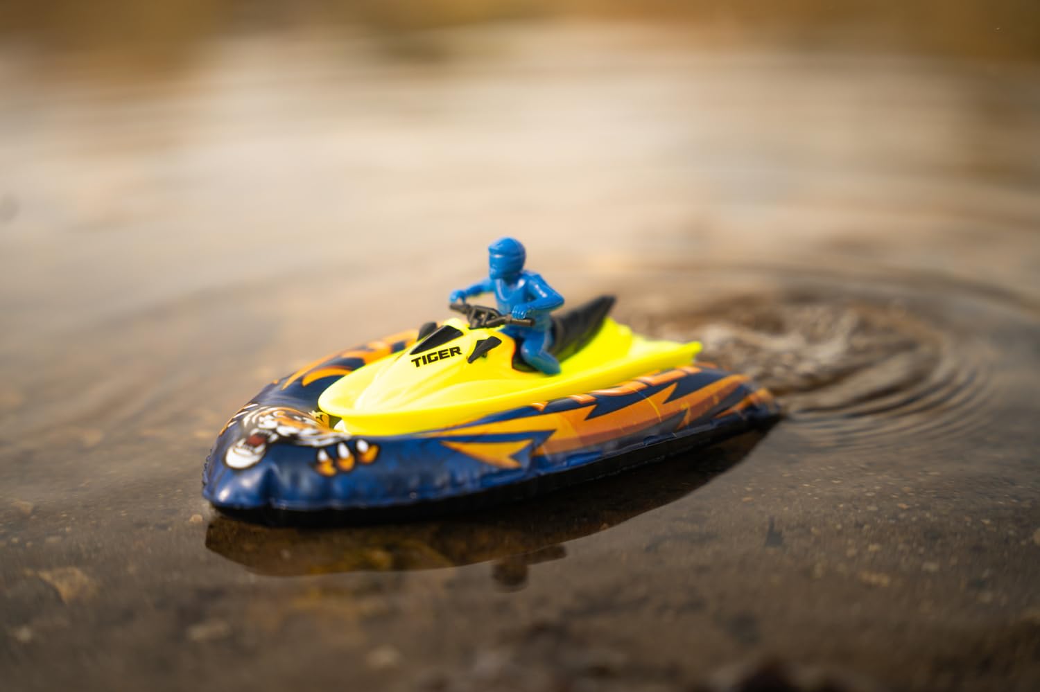 carson-nano-wave-tiger-2-4g-rc-boot-rtr-hovercraft image 2