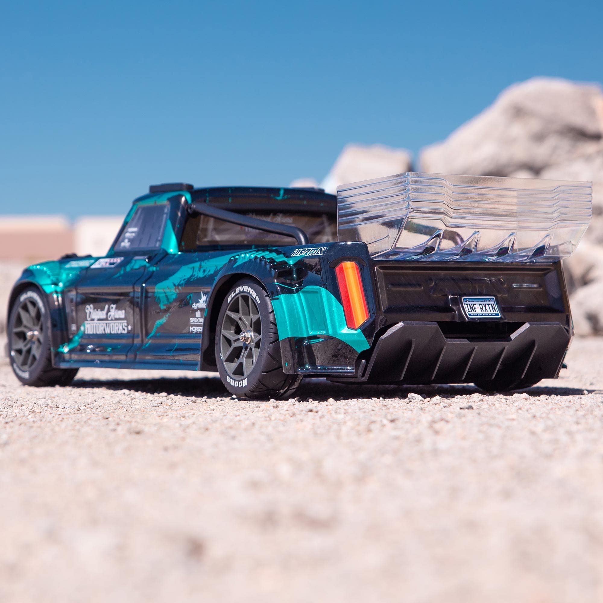arrma-infraction-1-8-3s-brushless-rc-auto-schwarz-gold-rtr image 5