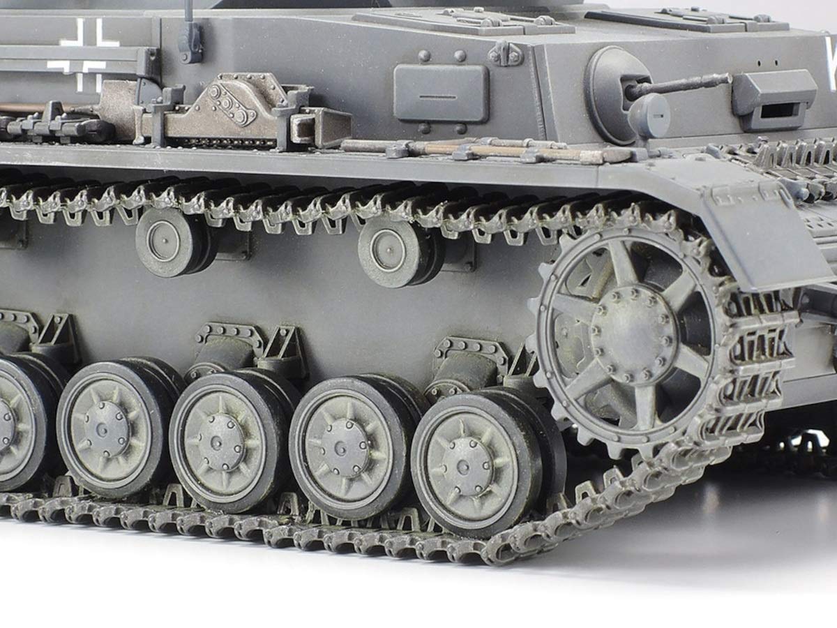 tamiya-panzerkampfwagen-iv-ausf-f-1-35-modellbausatz-grau image 4
