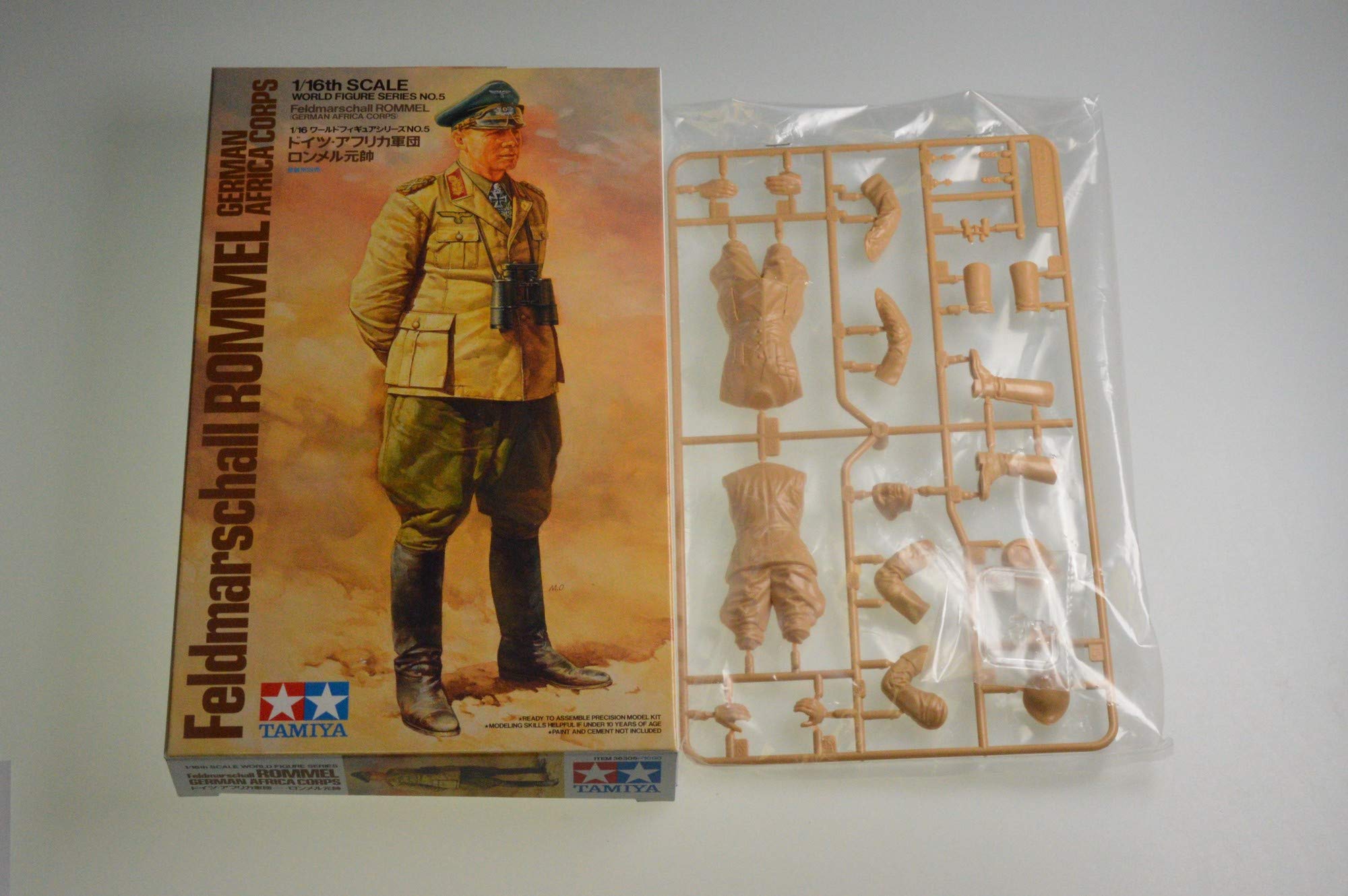 tamiya-36305-feldmarschall-rommel-figur-1-16-afrika image 5