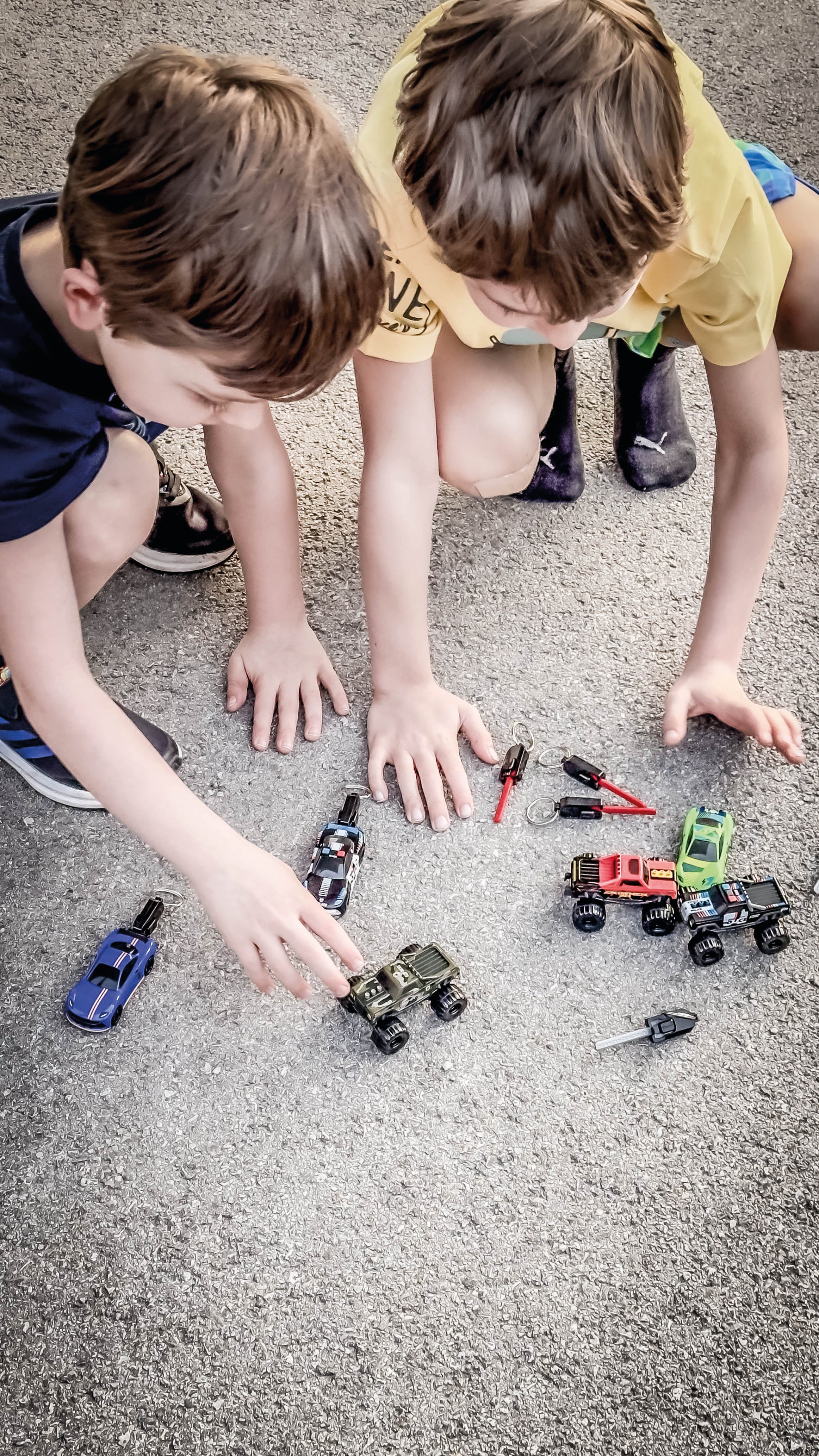 carrera-digital-132-monster-truck-crusher-key-racer-auto image 6