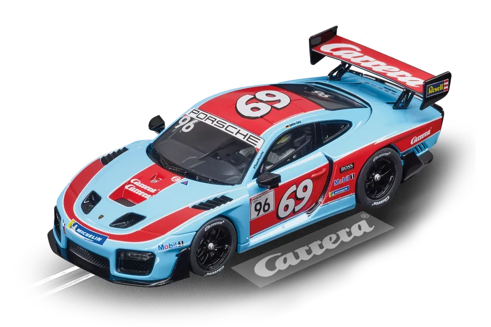 carrera-digital-132-porsche-935-gt2-no-96-69-slotcar-1-32 image 1