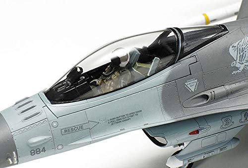 tamiya-f-16cj-fighting-falcon-1-72-flugzeug-bausatz image 8
