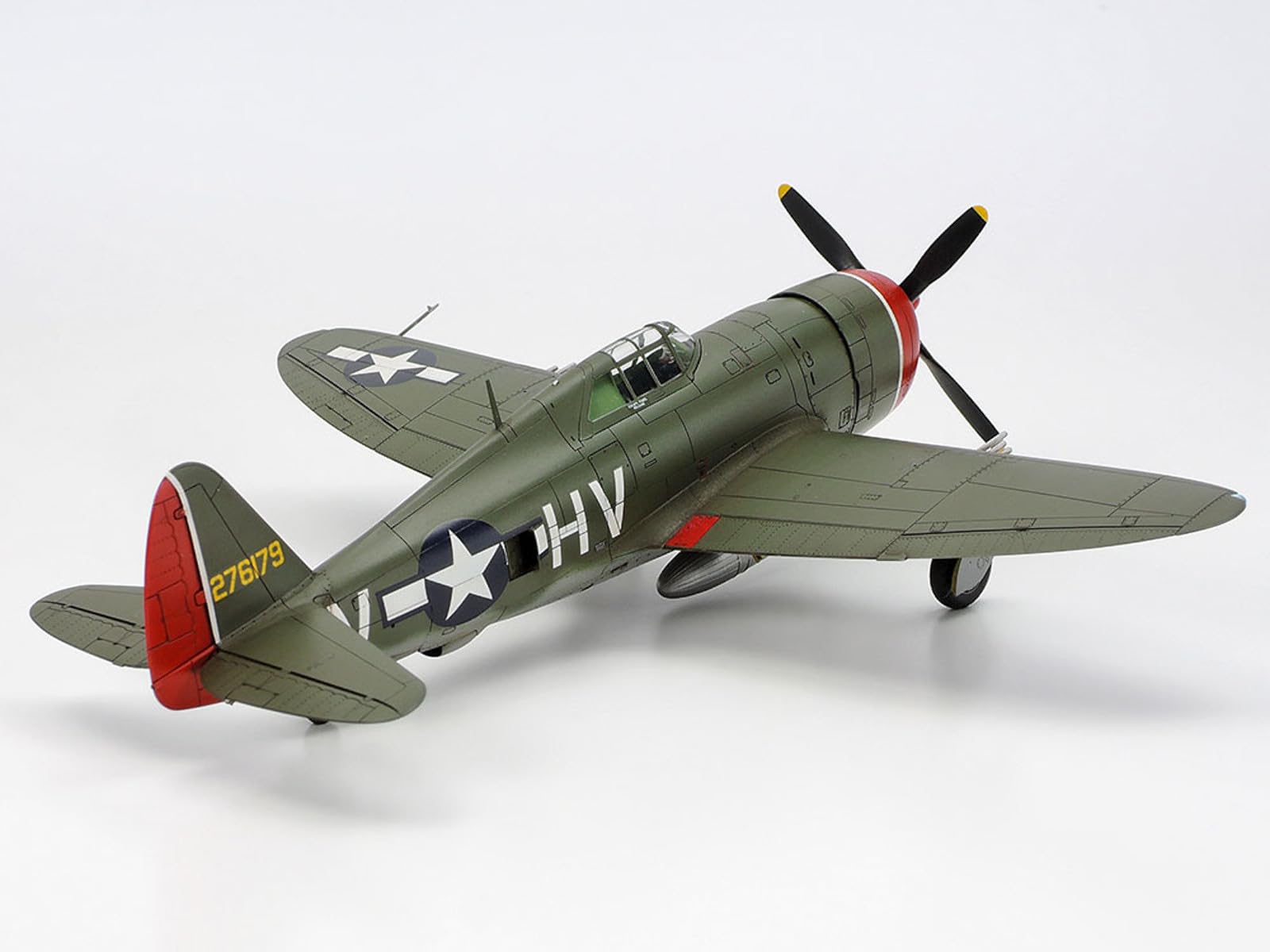 tamiya-60769-p-47d-thunderbolt-modellbausatz-1-72 image 3