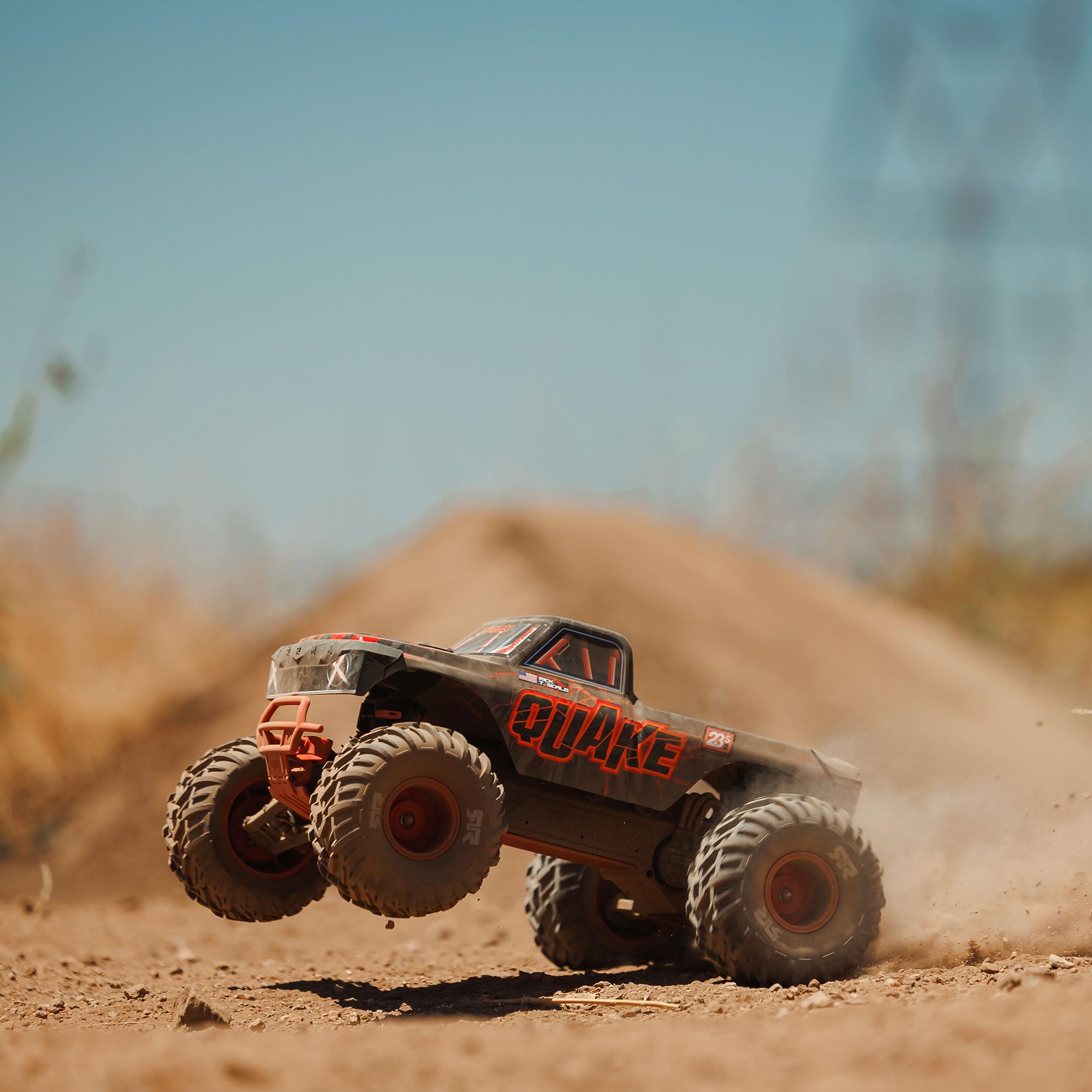 arrma-quake-223s-dsc-2wd-rtr-brushless-truck-1-10-rot-80-km-h image 3