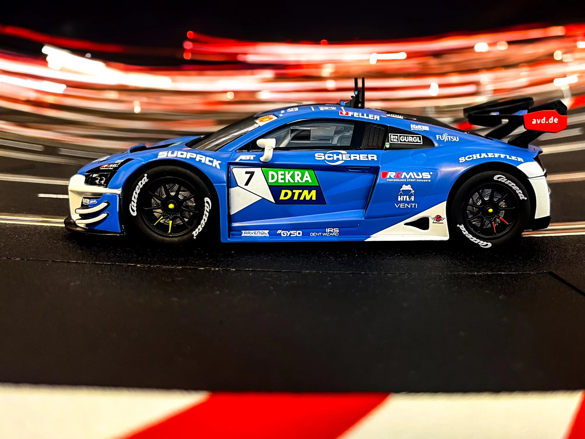 carrera-digital-132-audi-r8-lms-gt3-evo-ii-slotcar-no-7 image 3
