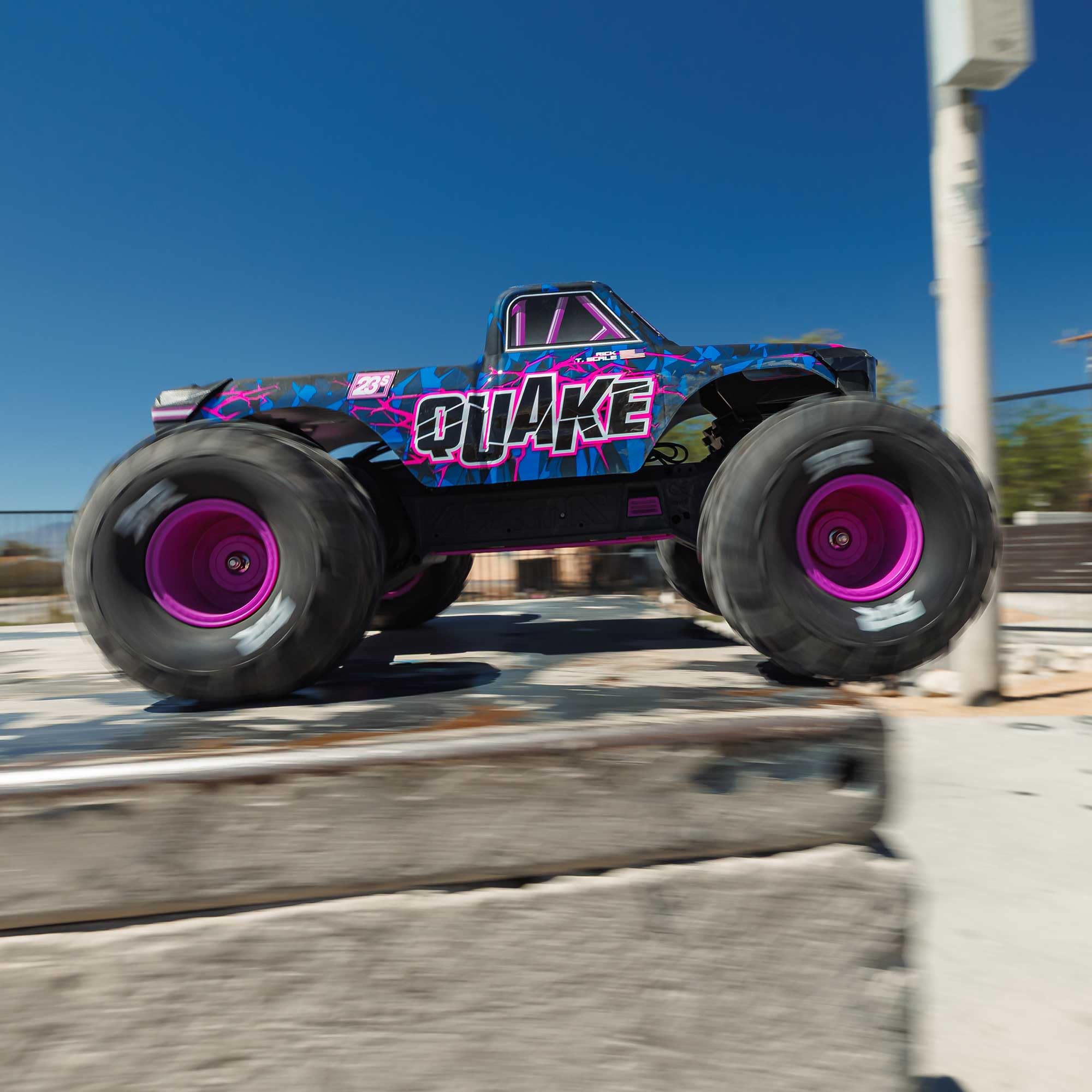 arrma-quake-223s-brushless-monster-truck-1-10-rtr-lila image 3