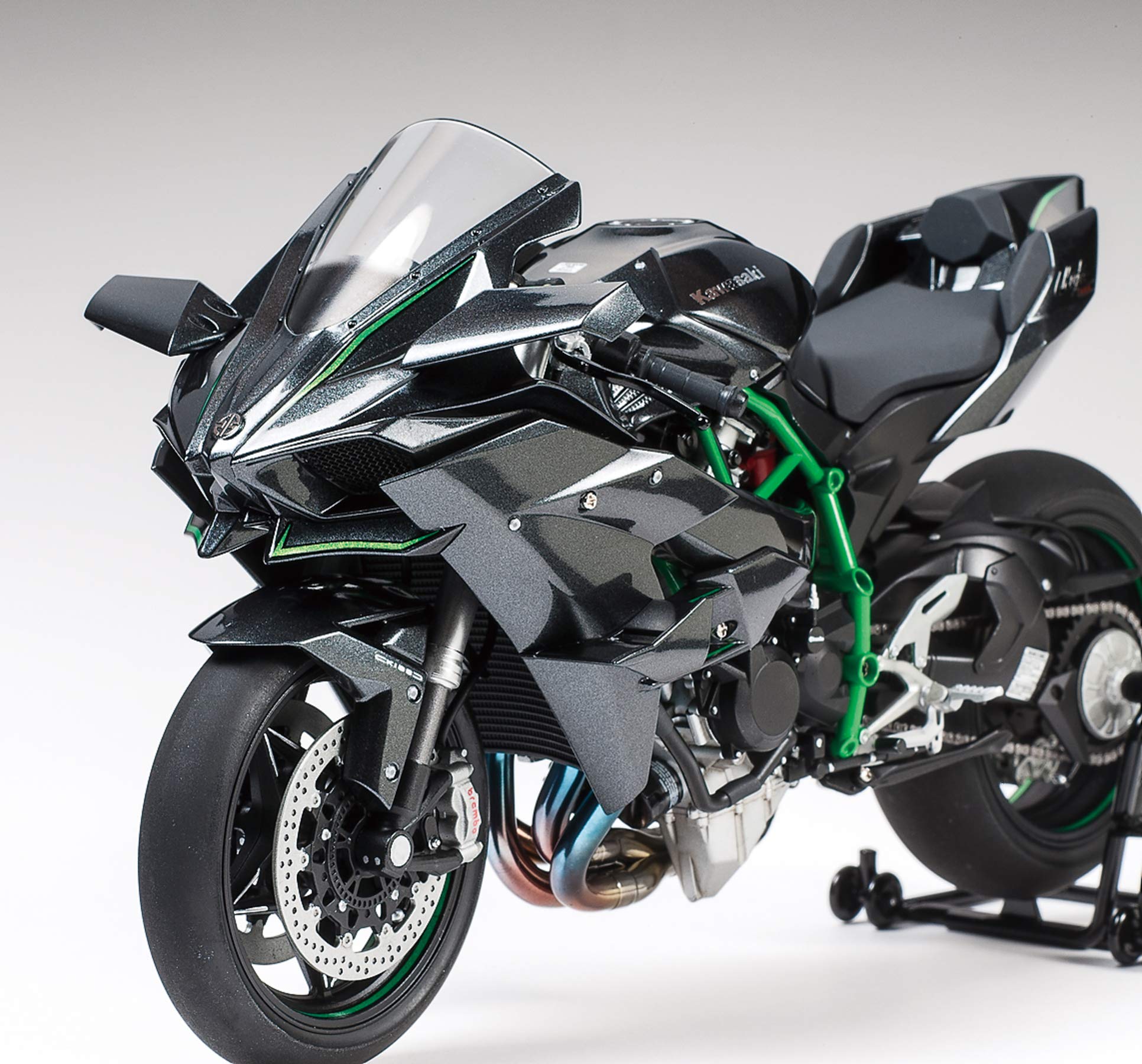 tamiya-14131-kawasaki-ninja-h2r-modellbausatz-1-12-schwarz image 7