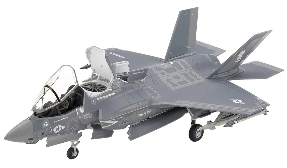 tamiya-f-35b-lightning-ii-1-72-plastikbausatz-jet-modell image 1