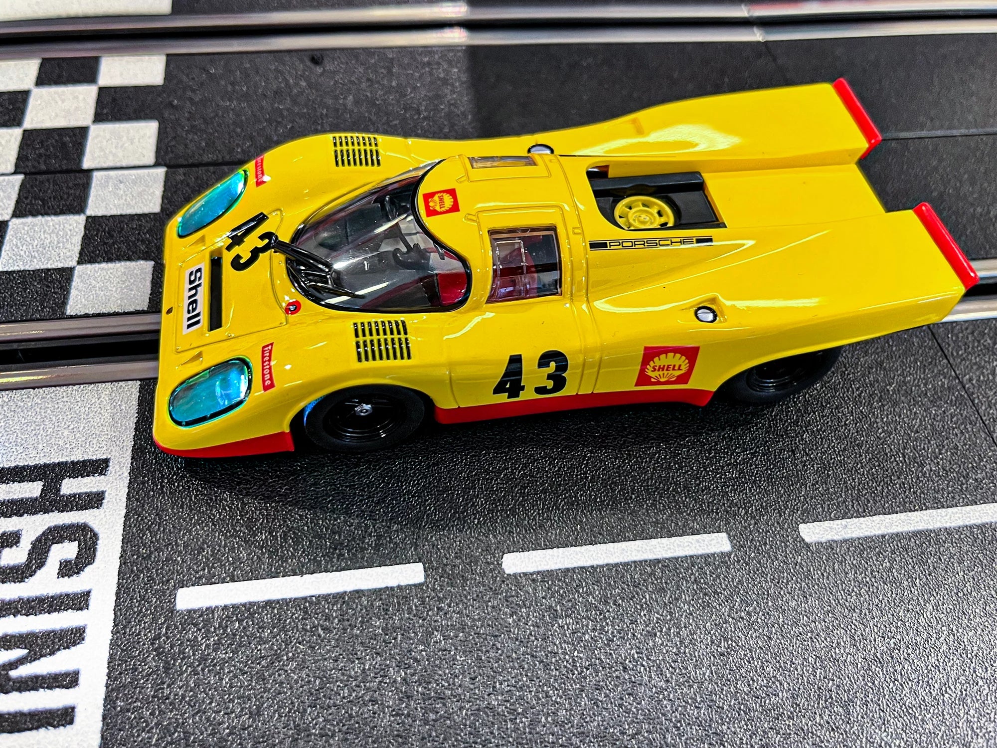 carrera-digital-132-porsche-917-kh-slotcar-1-32-no-43 image 2