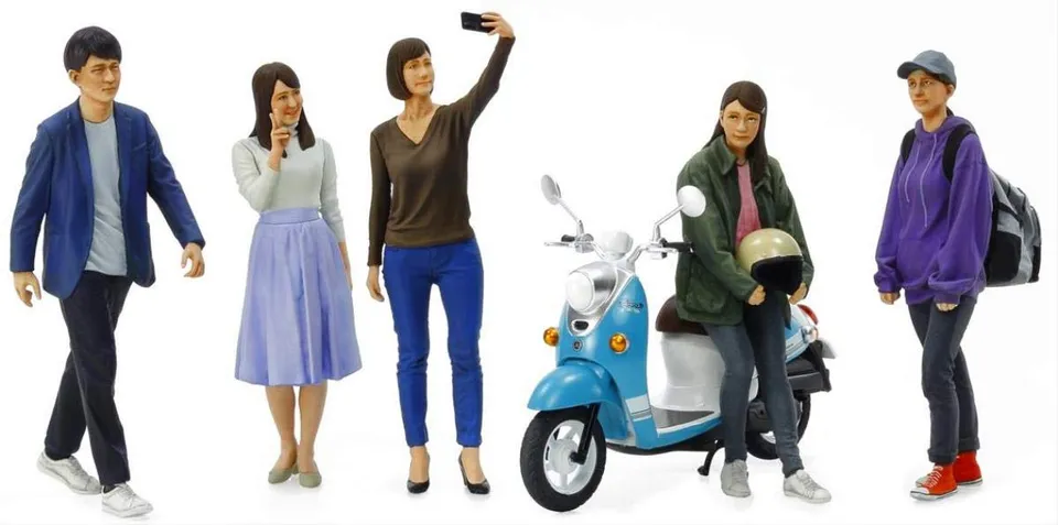 tamiya-campus-friends-ii-figuren-set-1-24-modellbausatz image 1
