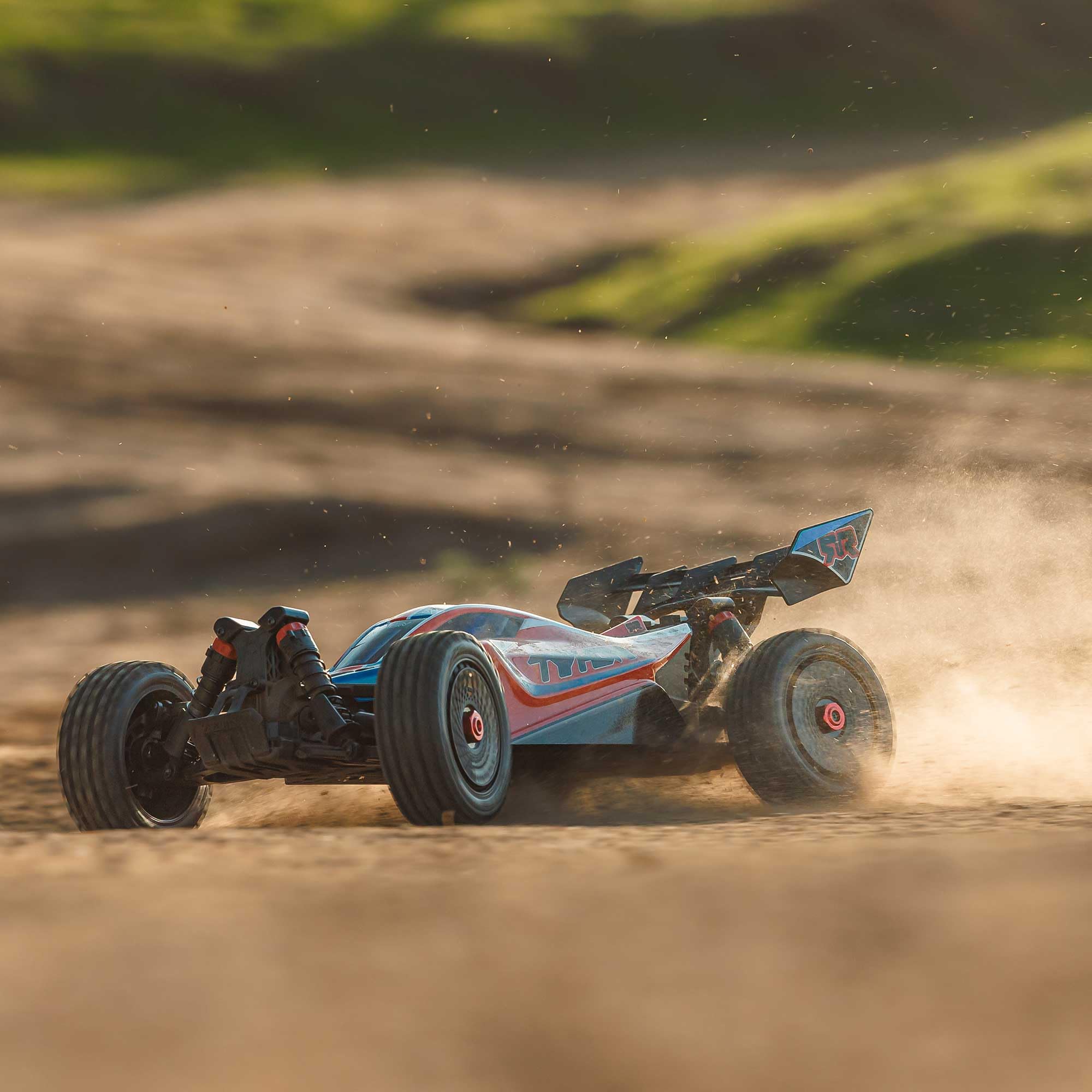 arrma-typhon-mega-665-buggy-1-8-4x4-rot-rtr image 3