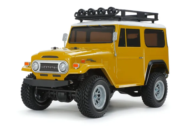 tamiya-toyota-land-cruiser-40-cc-02-58715-rc-auto-1-10-gelb image 1