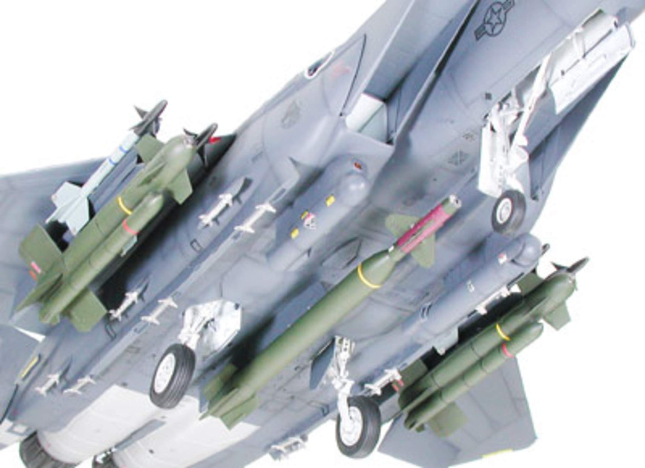 tamiya-300060312-f-15e-strike-eagle-flugzeug-modellbausatz-1-32 image 7