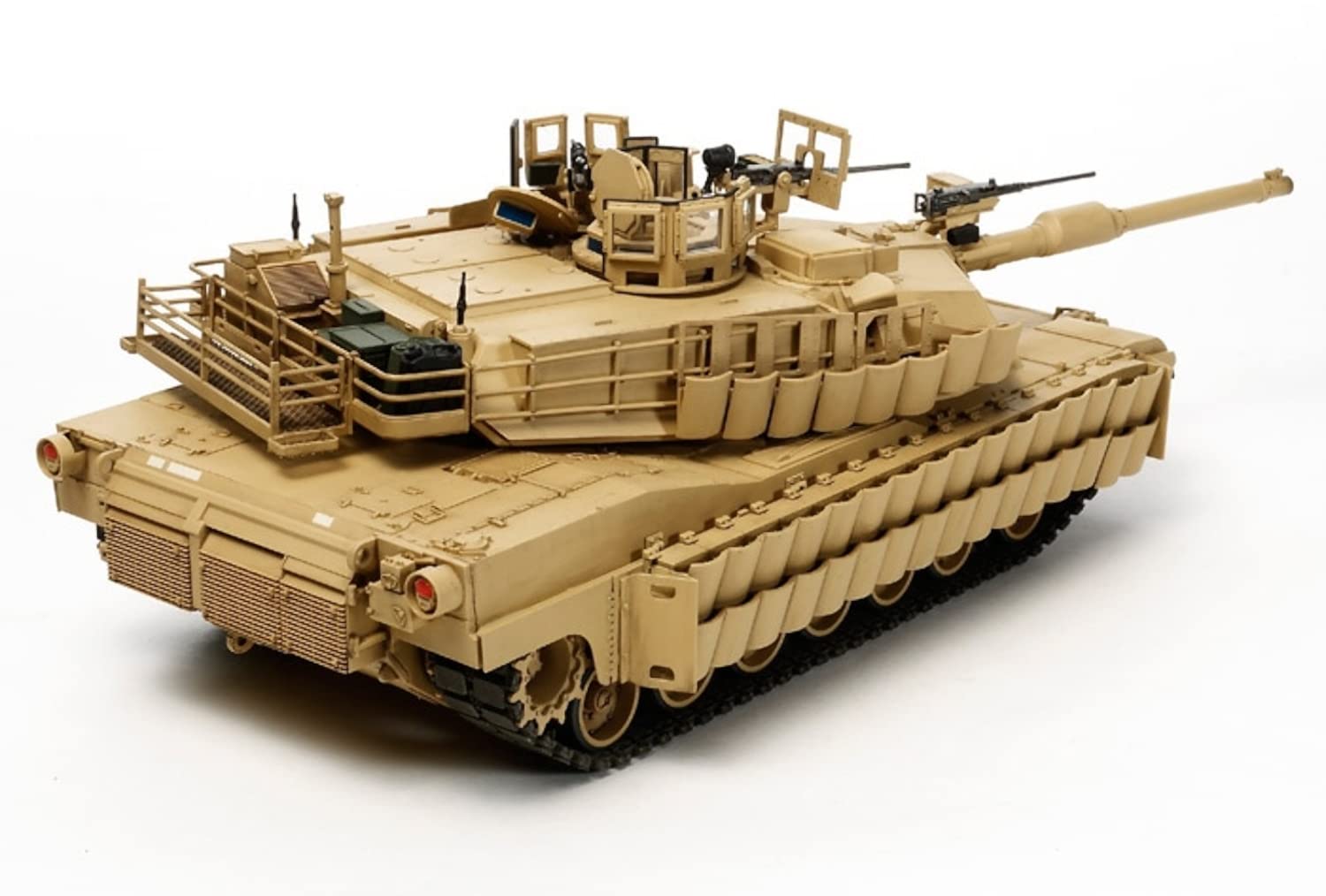 tamiya-35326-m1a2-sep-abrams-tusk-ii-panzerbausatz-1-35 image 2