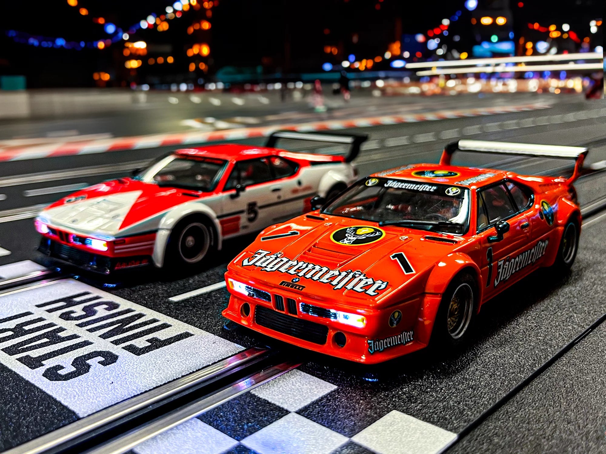 carrera-digital-124-bmw-m1-procar-j-germeister-no-1-slotcar image 2