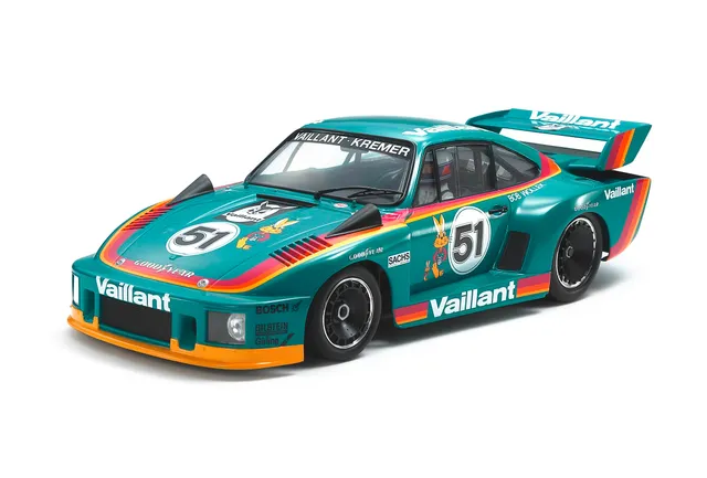 tamiya-20071-porsche-935-vaillant-kremer-bausatz-1-20 image 1