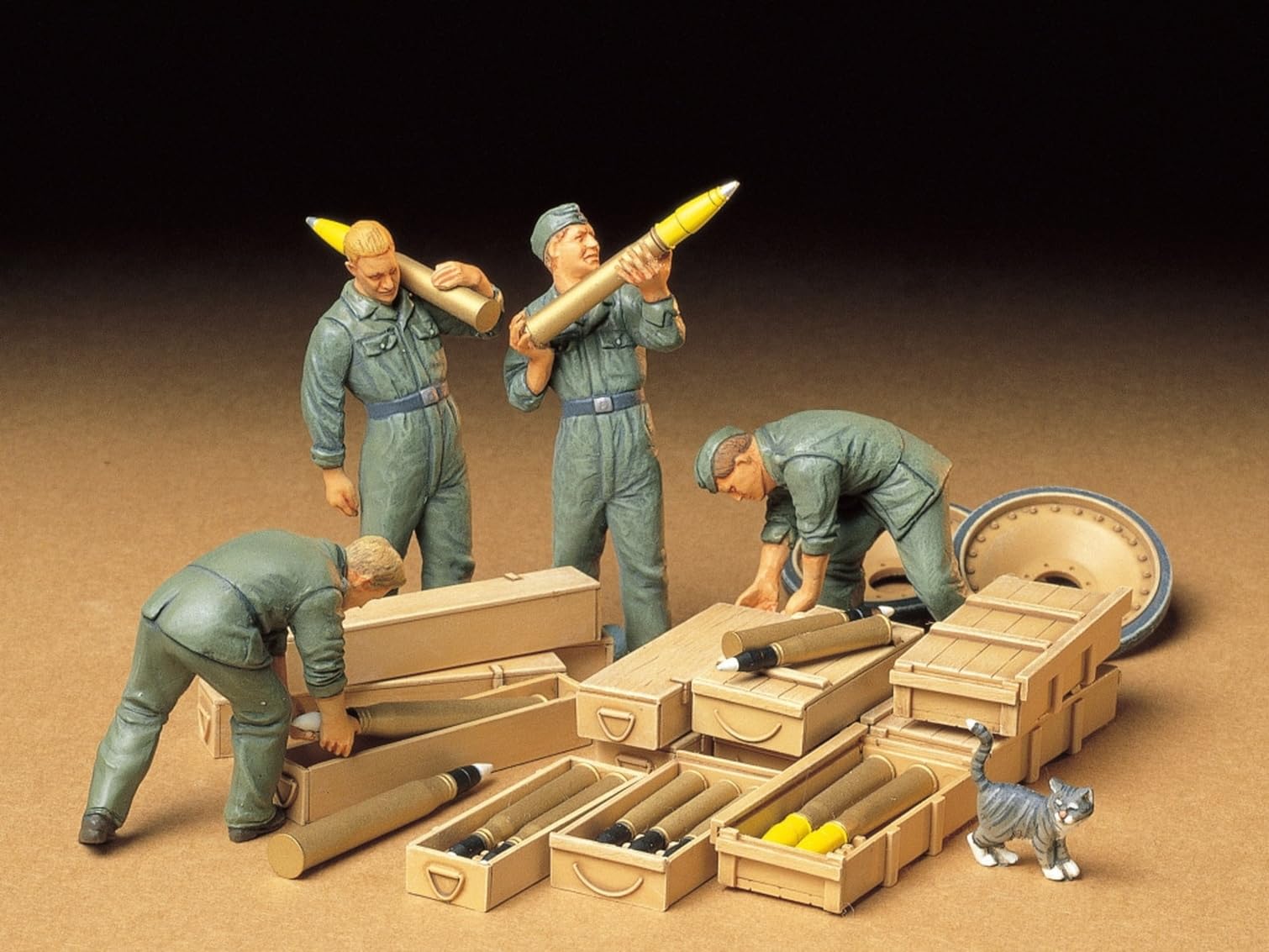 tamiya-35188-panzer-ladetruppe-modellbausatz-1-35-4-figuren-grau image 2