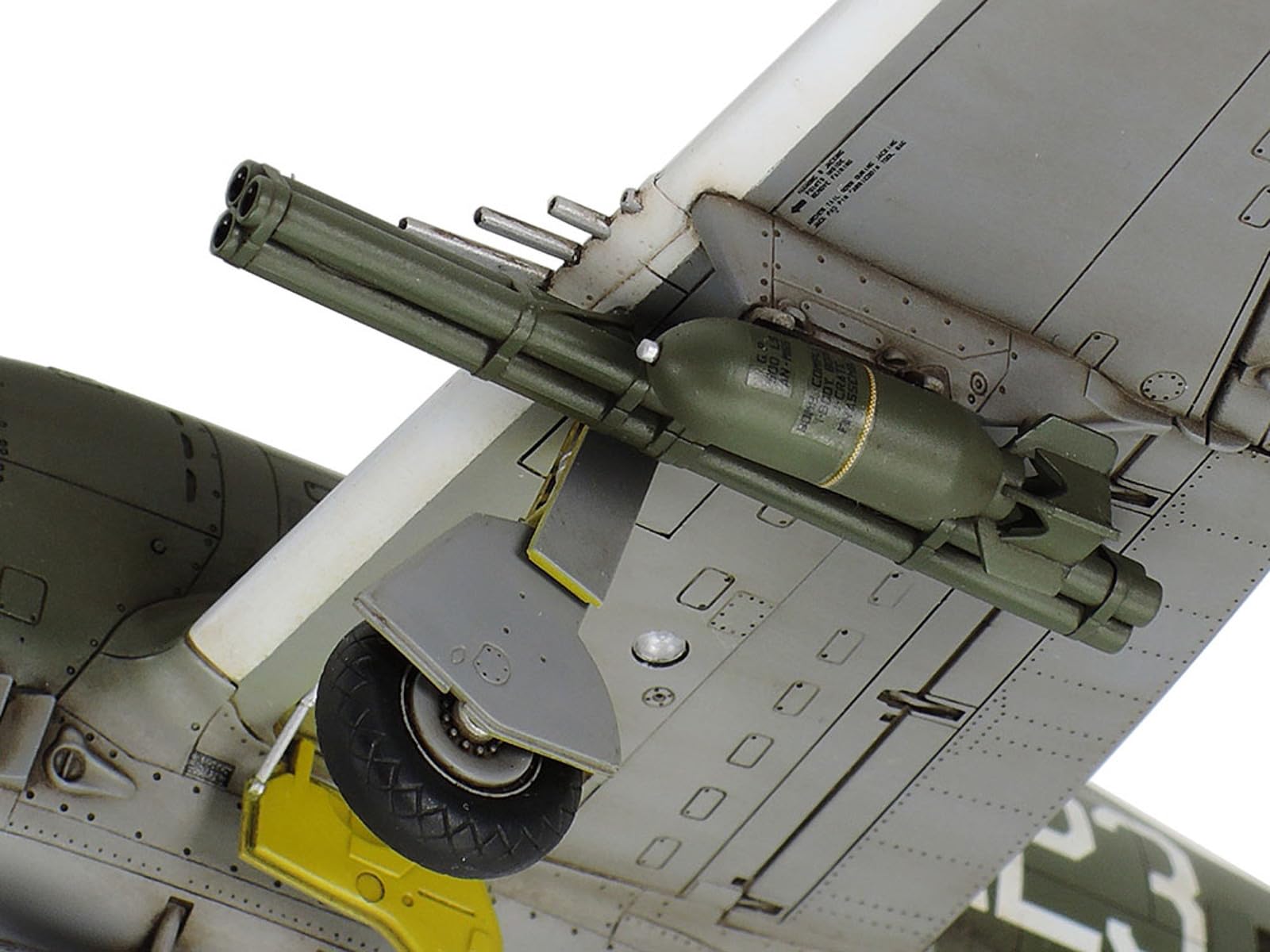 tamiya-60769-p-47d-thunderbolt-modellbausatz-1-72 image 7