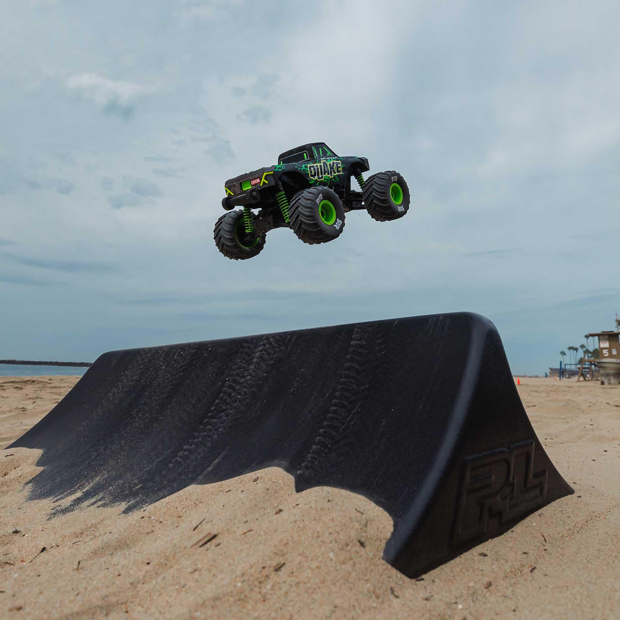 arrma-grom-quake-1-16-monster-truck-rtr-4x4-2s-gr-n image 3