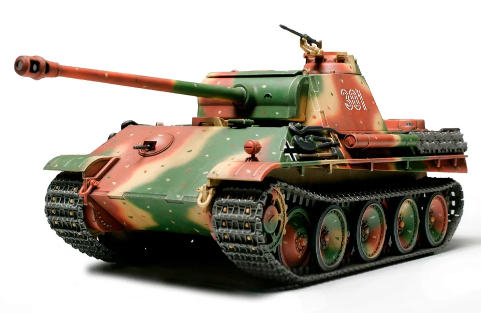 tamiya-300032520-panther-typ-g-panzer-bausatz-1-48 image 1