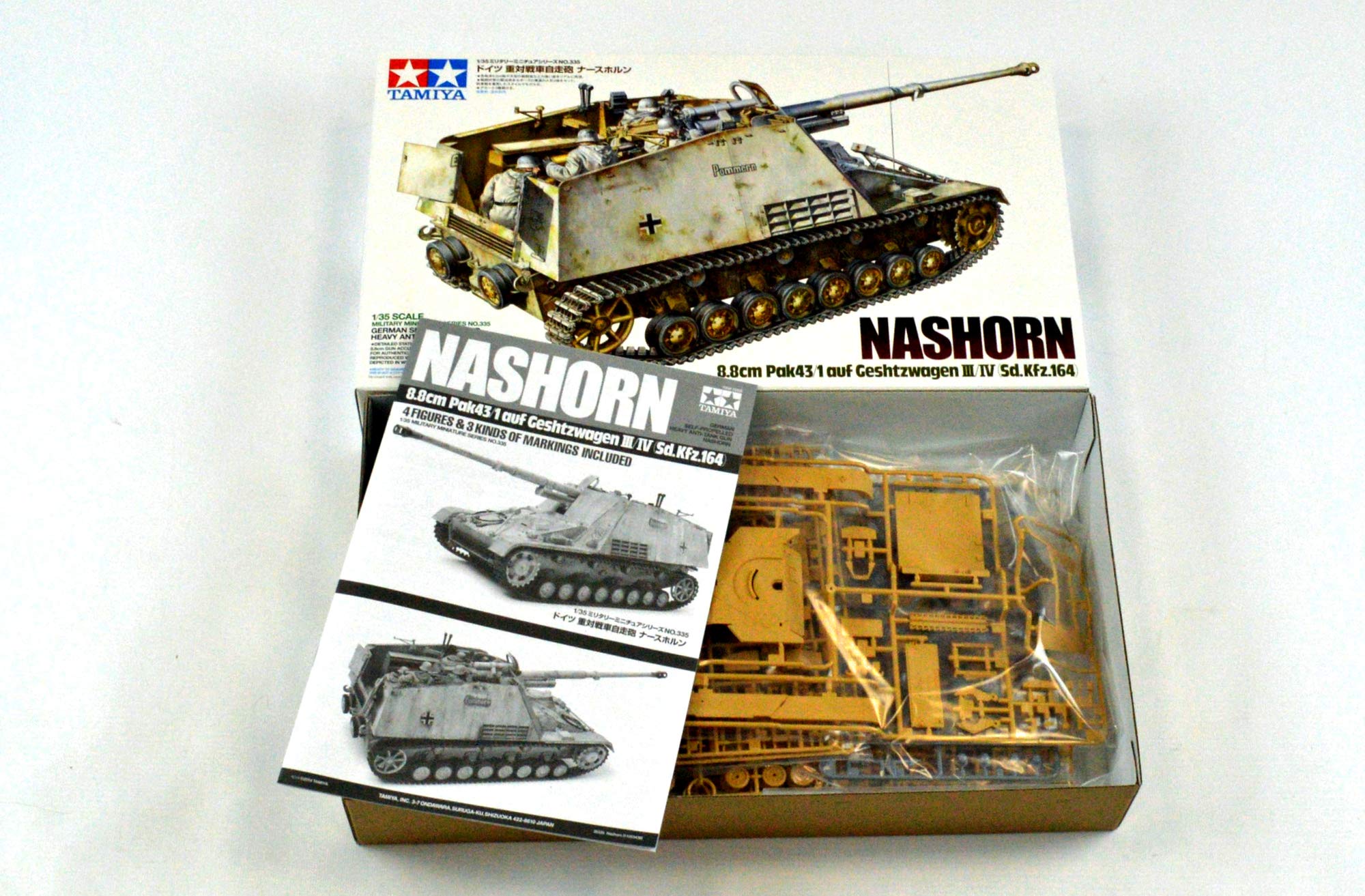 tamiya-nashorn-panzerj-ger-35335-modellbausatz-1-35 image 2