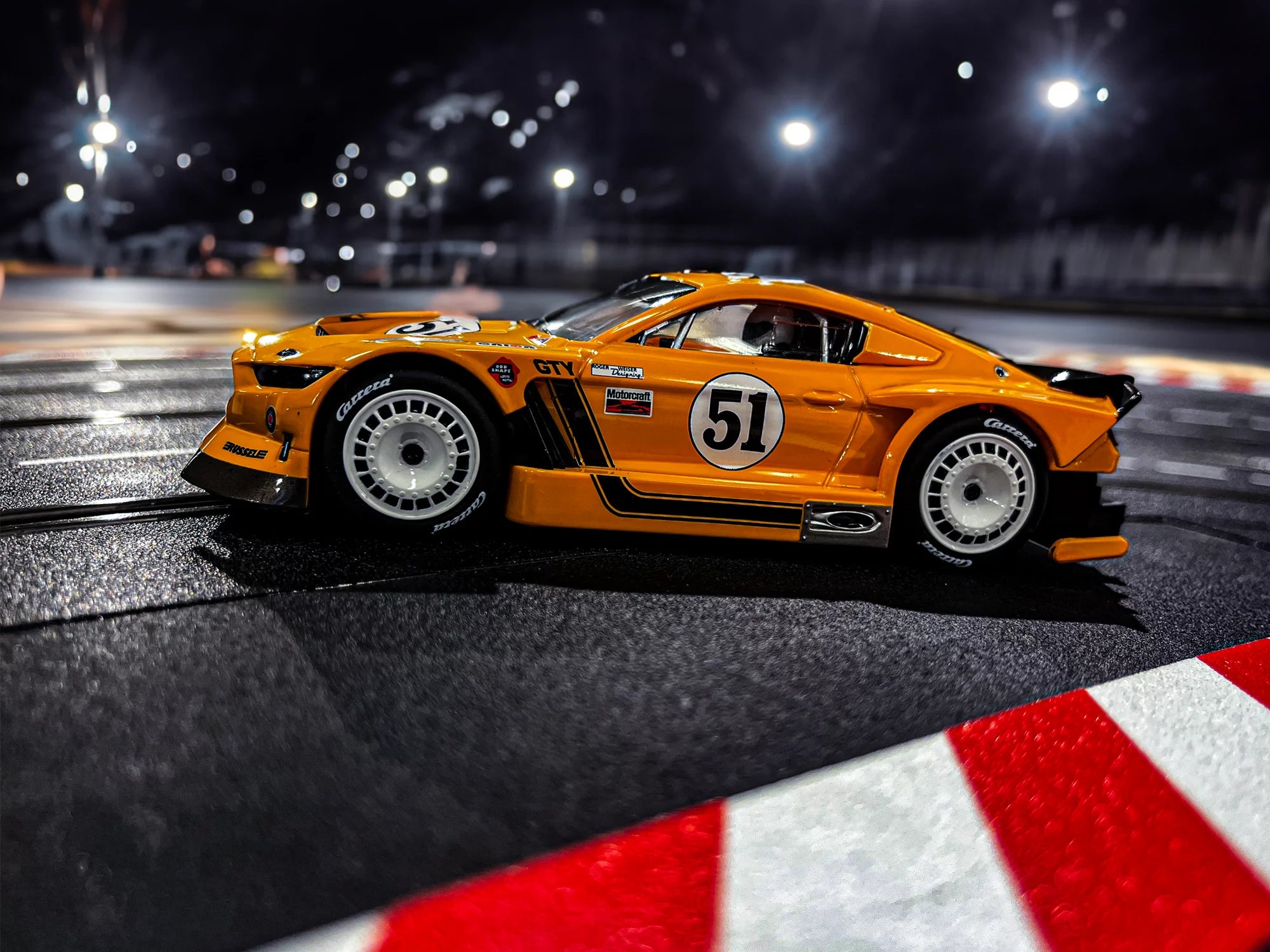 carrera-digital-132-ford-mustang-gty-no-51-slotcar-1-32 image 3