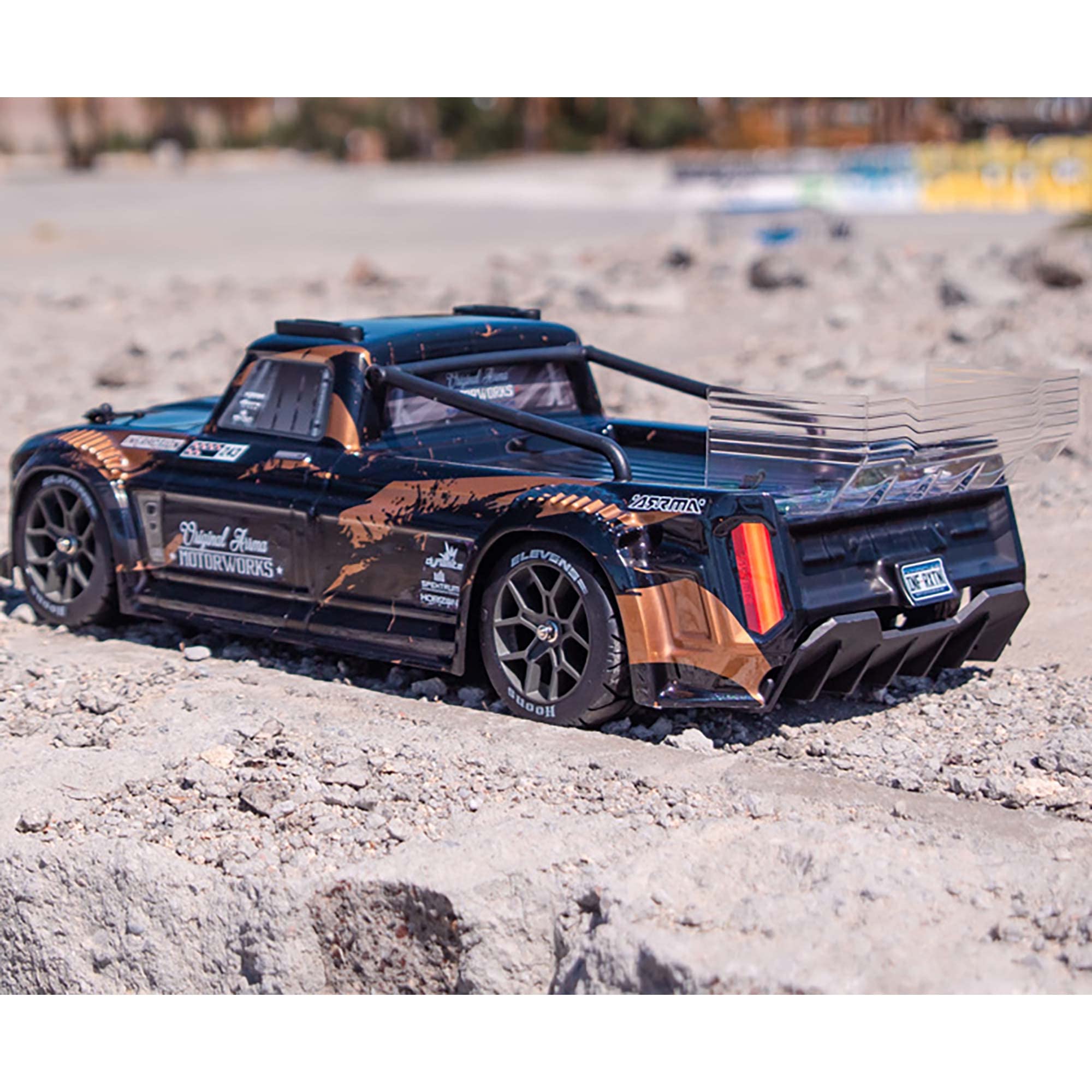 arrma-infraction-1-8-4x4-3s-blx-rtr-street-truck-gold-104-km-h image 7