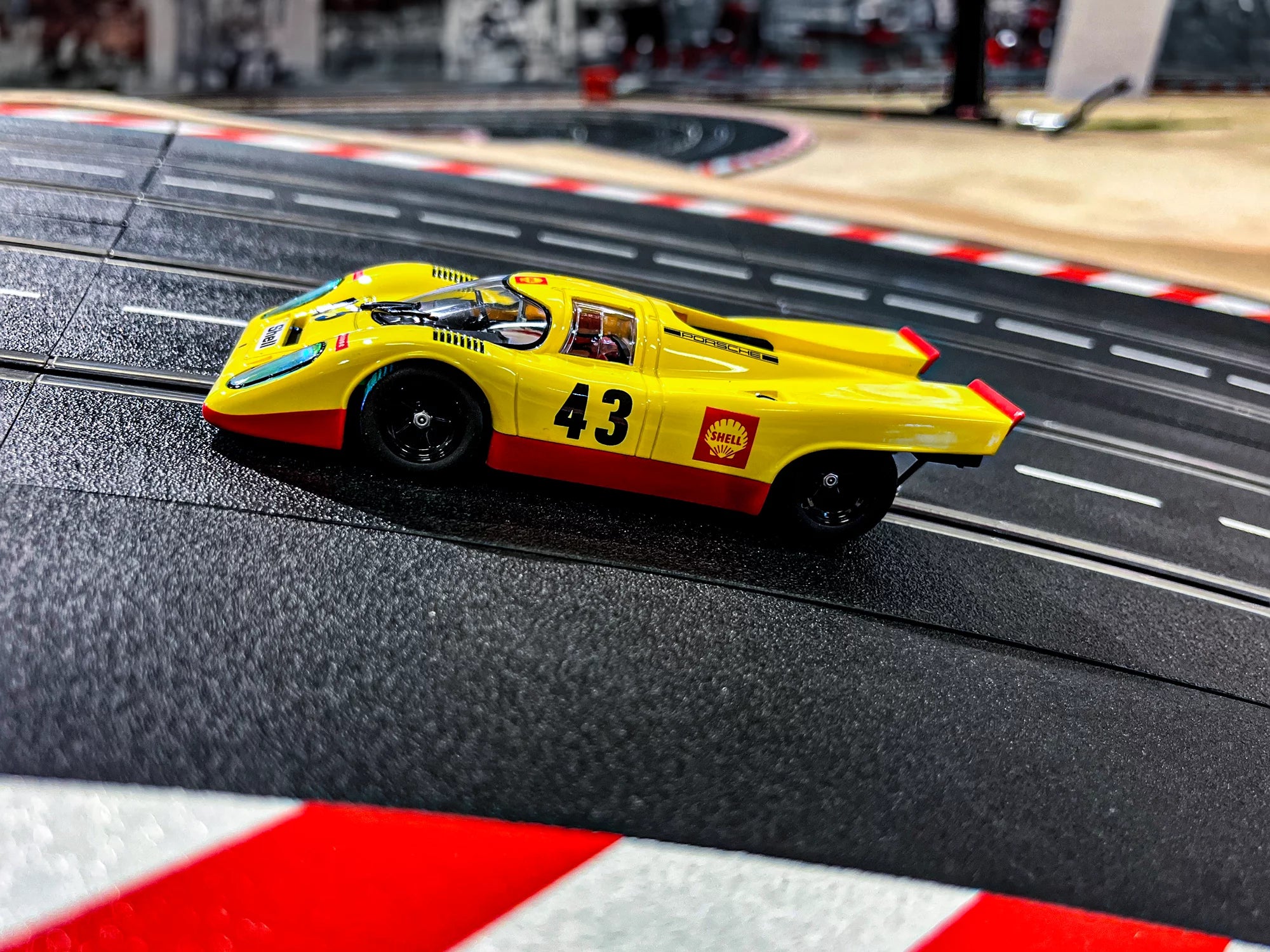 carrera-digital-132-porsche-917-kh-slotcar-1-32-no-43 image 4