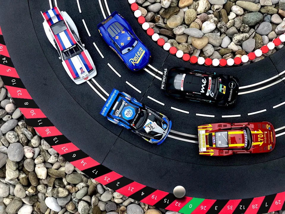 carrera-digital-132-slotcar-ausstellungsst-ck-roulette-1-32 image 1