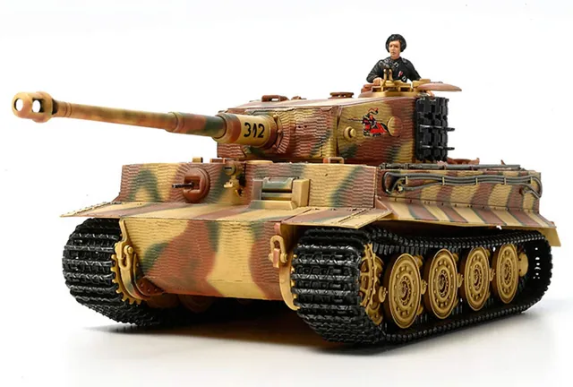 tamiya-32575-tiger-i-late-1-48-plastikbausatz-panzer image 1
