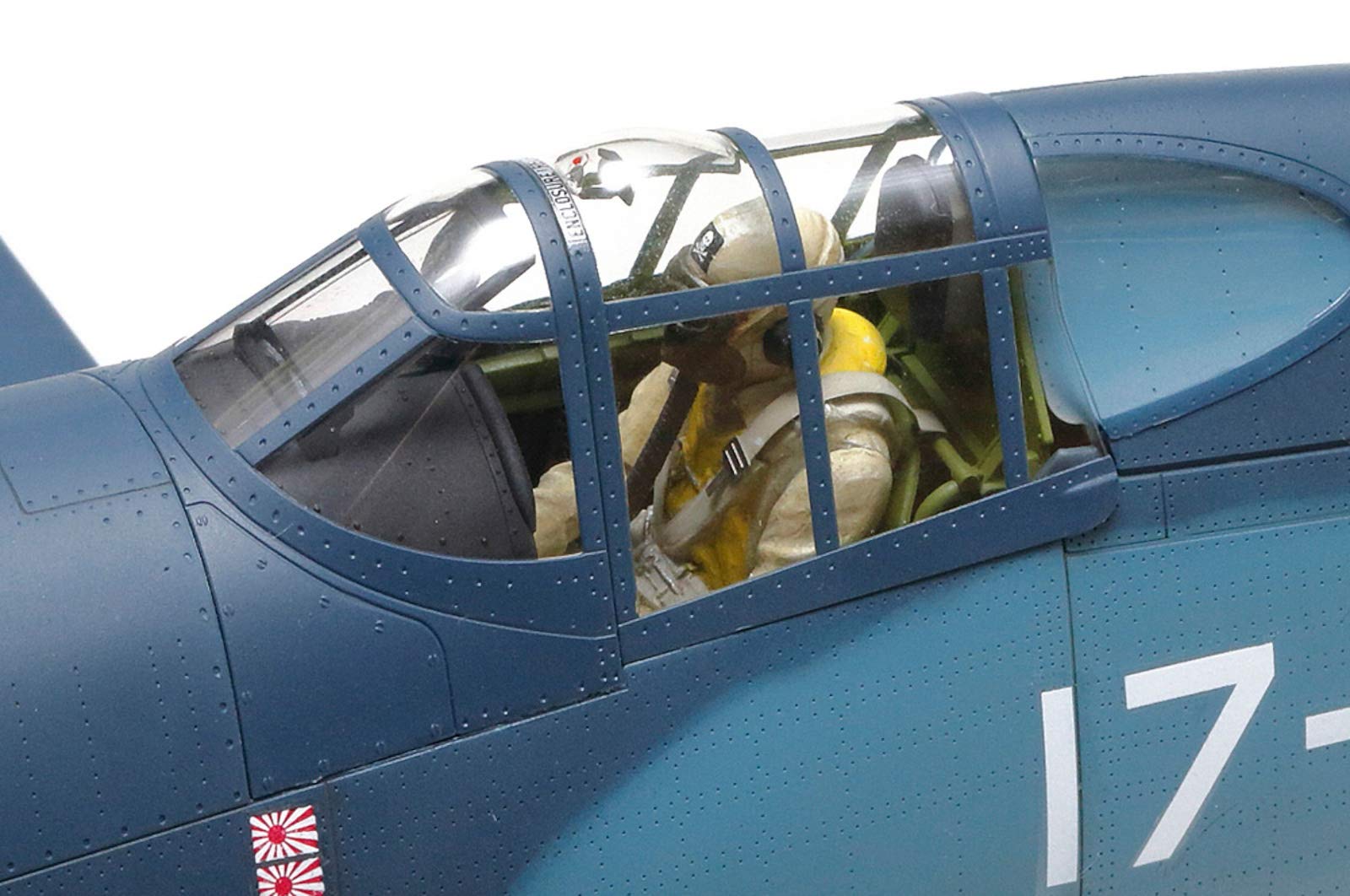 tamiya-60324-1-32-f4u-1-corsair-birdcage-bausatz image 2