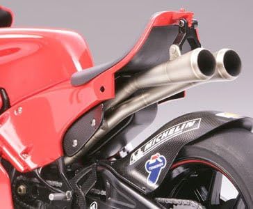 tamiya-14101-ducati-desmosedici-nr-65-1-12-bausatz image 5