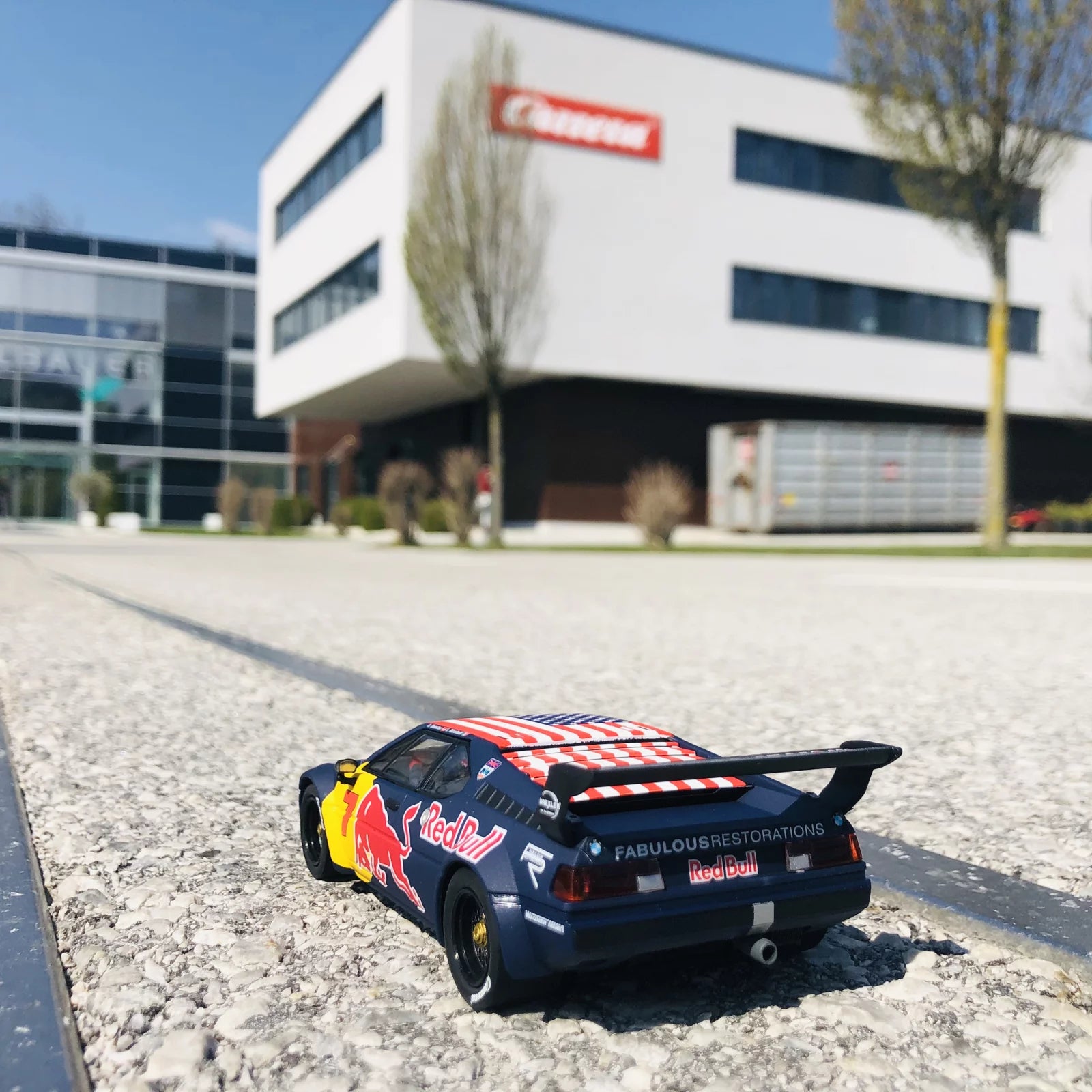 carrera-digital-132-bmw-m1-procar-no-7-slotcar-daytona-2017 image 3